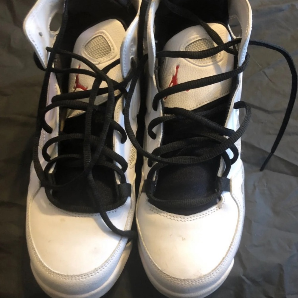 Jordan Sneakers